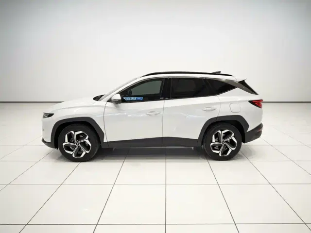 Hyundai Hyundai Tucson 2023 Tucson L 1.5T Automatic 2WD DLX Luxury Edition — Фото автомобиля 25