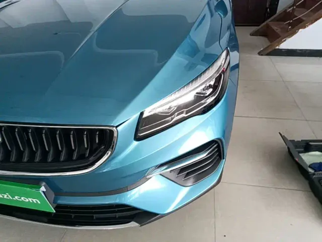 Geely Emgrand S — Фото автомобиля 23
