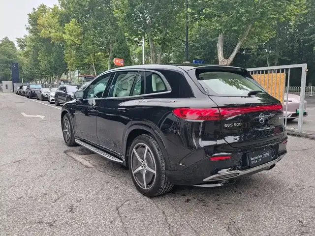 Mercedes-Benz Mercedes-Benz EQS SUV 2025 Model 500 4MATIC — Фото автомобиля 4