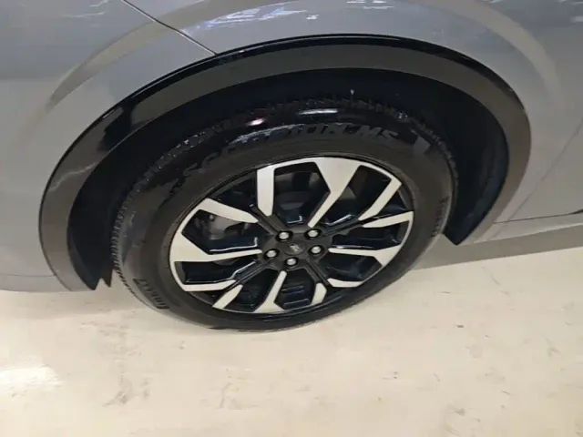 Ford Edge — Фото автомобиля 22