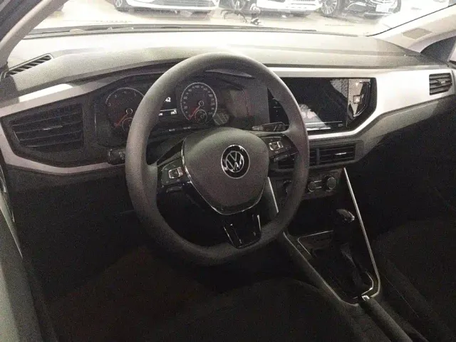Volkswagen Polo — Фото автомобиля 11