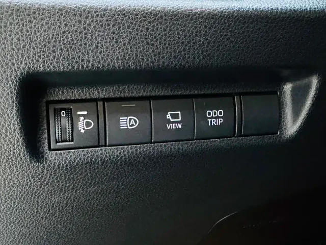 Toyota Wildlander — Фото автомобиля 11