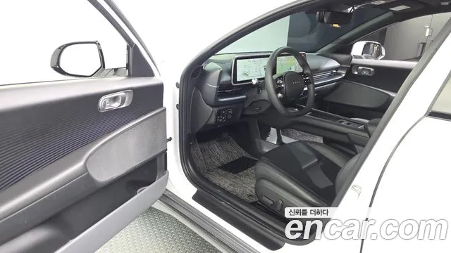 Hyundai Ioniq 6 — Фото автомобиля 10