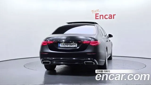 Mercedes-Benz S-Class — Фото автомобиля 4