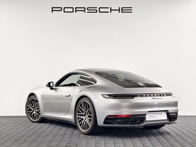 Porsche 911 — Фото автомобиля 5