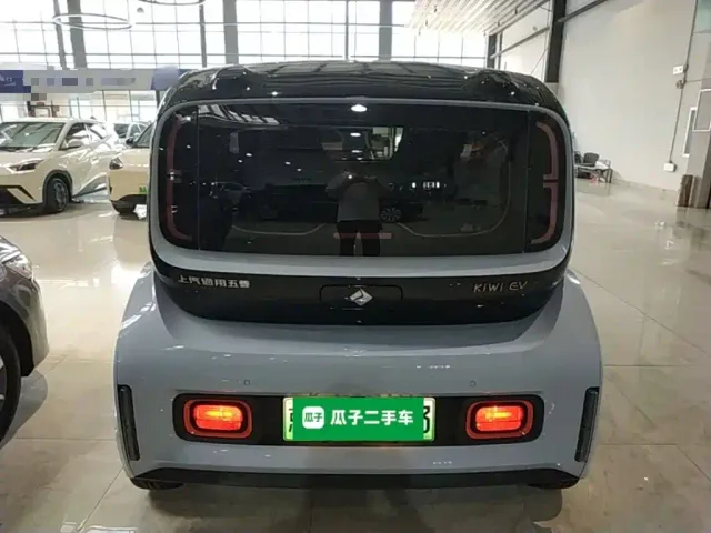 Baojun KiWi EV — Фото автомобиля 5