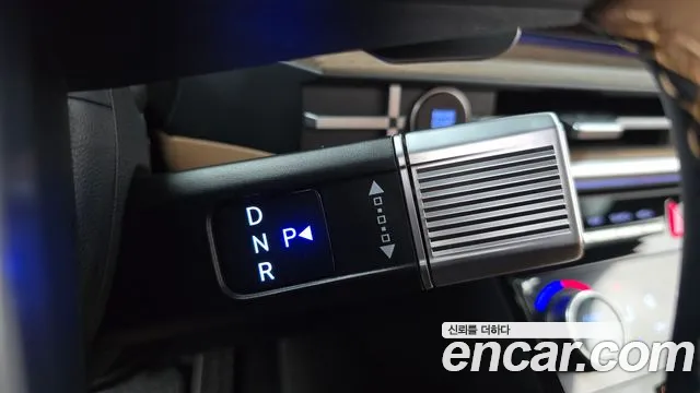 Hyundai Santa Fe MX5 — Фото автомобиля 12
