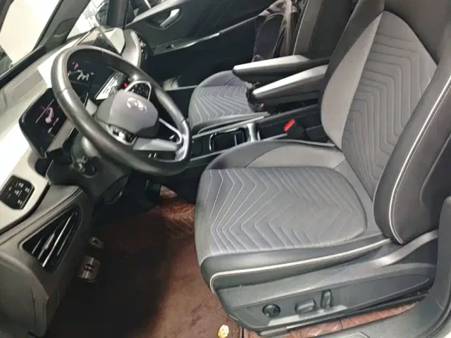 Volkswagen ID.3 — Фото автомобиля 14