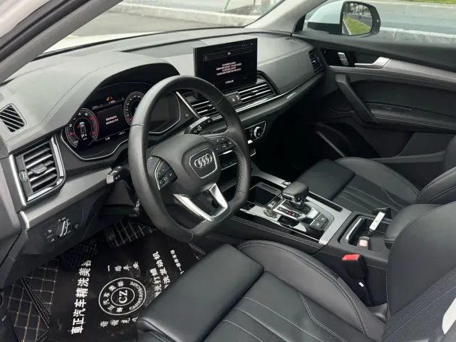 Audi Q5L — Фото автомобиля 4