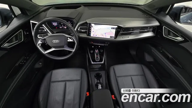 Audi Q4 e-tron F4 — Фото автомобиля 7