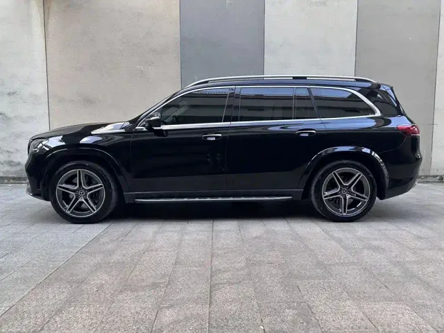 Mercedes-Benz GLS-Class — Фото автомобиля 4