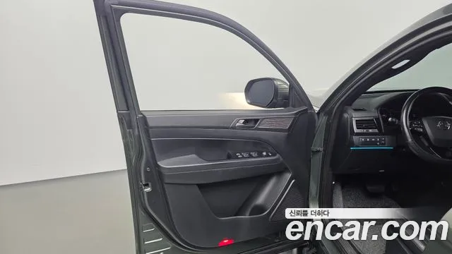 KG_Mobility_Ssangyong Rexton Новый Rexton Sport Дизель 2.2 4WD — Фото автомобиля 22