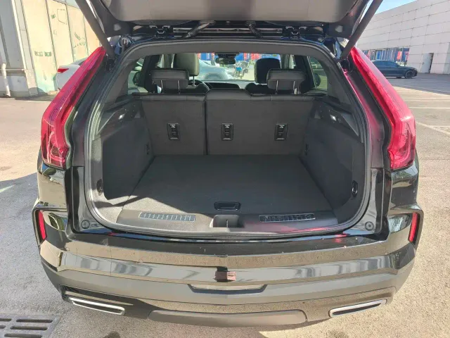 Cadillac XT4 — Фото автомобиля 15