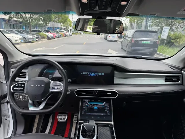 Jetour X90 Plus — Фото автомобиля 9