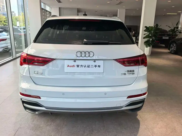 Audi Q3 — Фото автомобиля 4