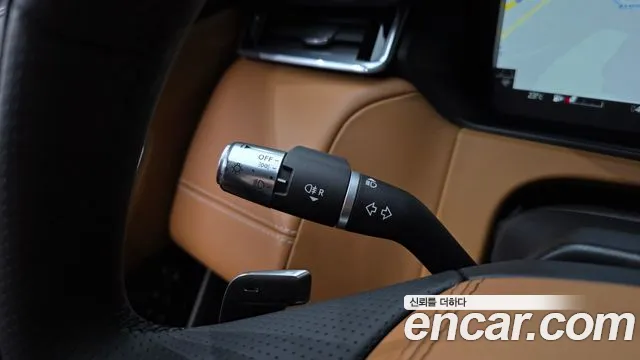 Land Rover Range Rover Velar — Фото автомобиля 20