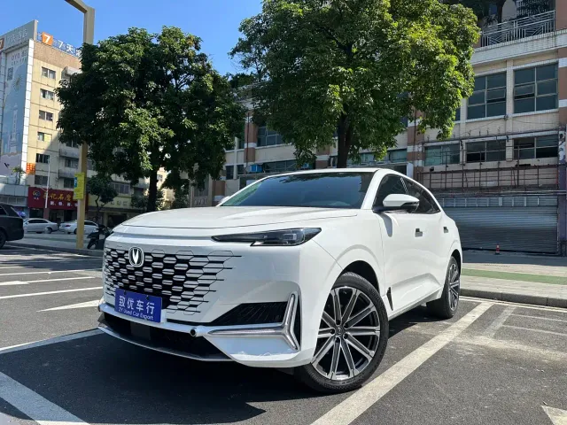 Фотография автомобиля — Changan UNI-K