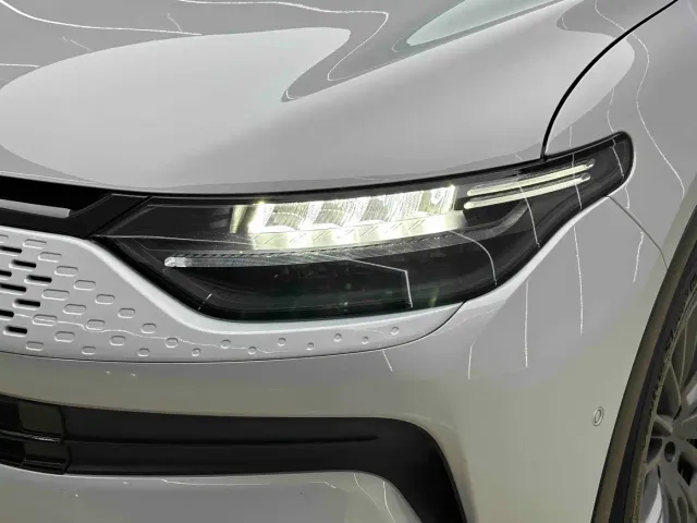 Leapmotor C11 — Фото автомобиля 15