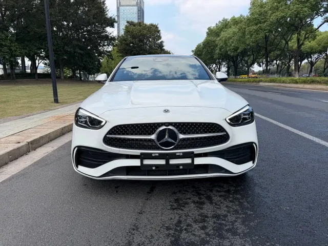Mercedes-Benz C-Class — Фото автомобиля 2