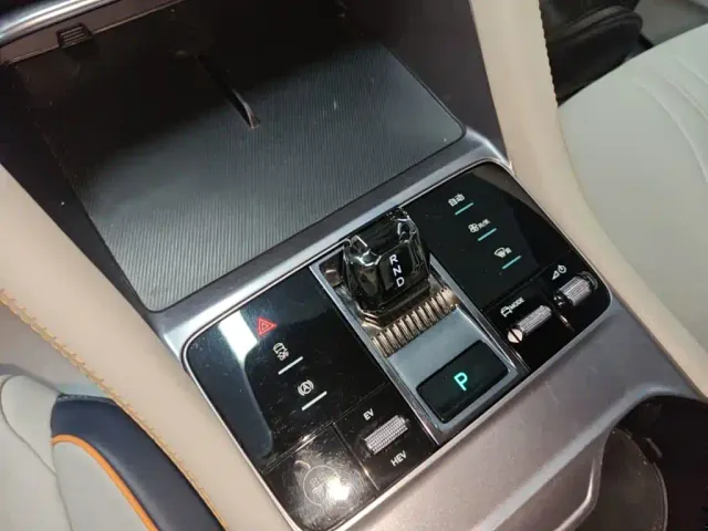 BYD Song PLUS — Фото автомобиля 13