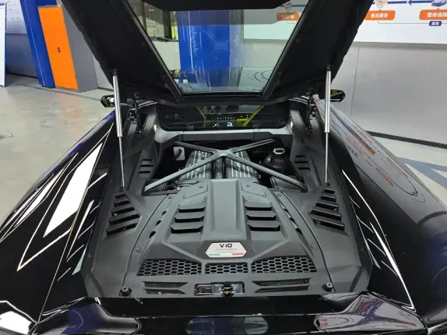 Lamborghini Huracan — Фото автомобиля 10