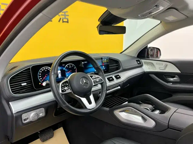 Mercedes-Benz GLE Coupe — Фото автомобиля 11