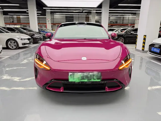 Xiaomi SU7 — Фото автомобиля 2