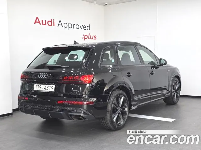 Audi Q7 55 TFSI quattro Premium — Фото автомобиля 2