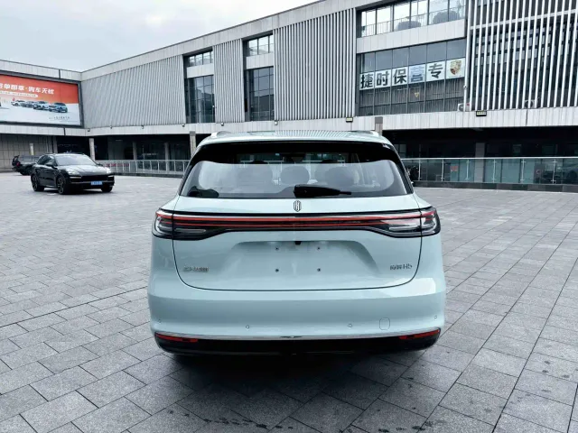 Shangjie SUV — Фото автомобиля 3