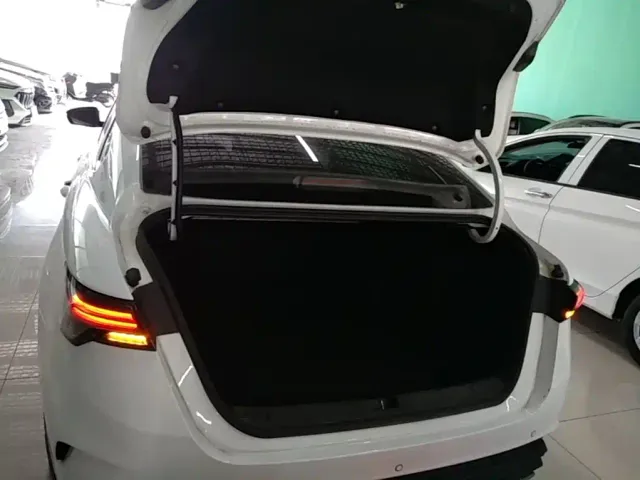 Geely Binrui — Фото автомобиля 18