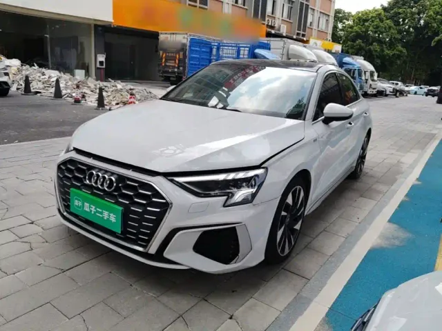 Фотография автомобиля — Audi A3