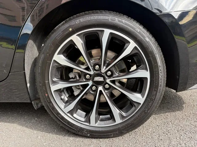 Cadillac CT5 — Фото автомобиля 14