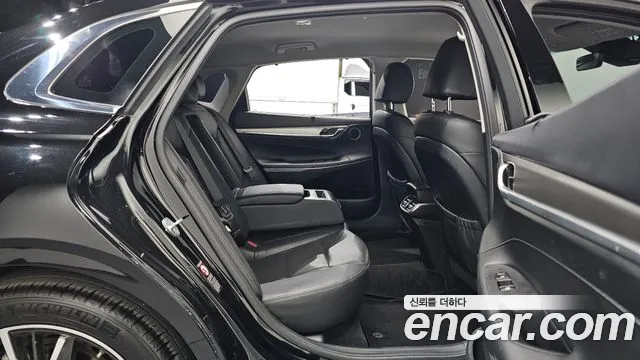 Hyundai Grandeur New — Фото автомобиля 17