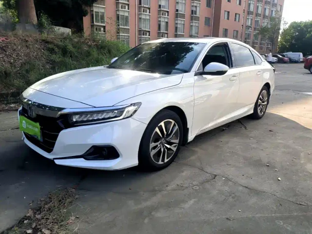 Фотография автомобиля — Honda Accord