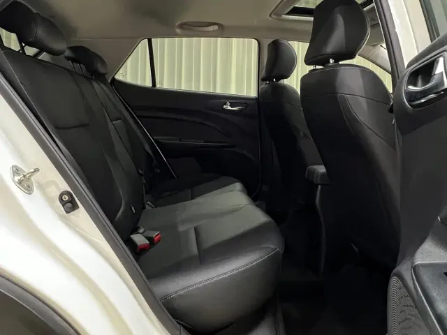 Kia KX1 — Фото автомобиля 17
