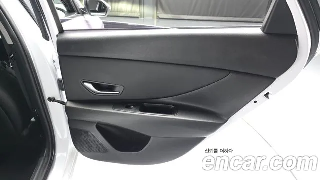 Hyundai Avante CN7 — Фото автомобиля 14