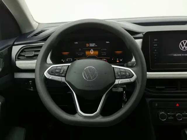 Volkswagen Tharu — Фото автомобиля 11