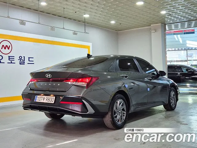 Hyundai Avante CN7 — Фото автомобиля 2