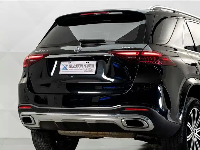 Mercedes-Benz GLE-Class — Фото автомобиля 10