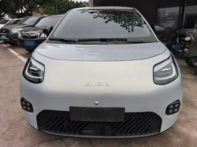 GAC Aion UT — Фото автомобиля 2