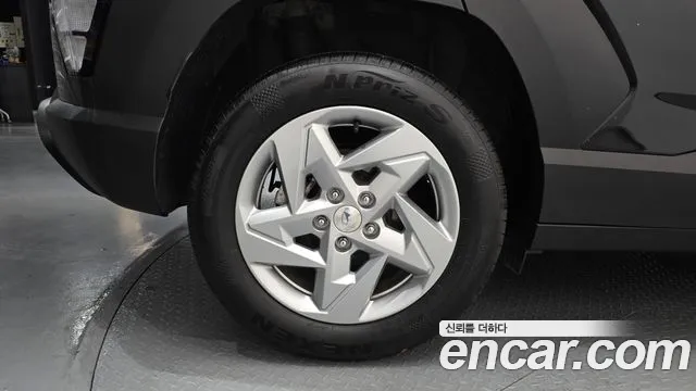 Hyundai Kona SX2 — Фото автомобиля 5