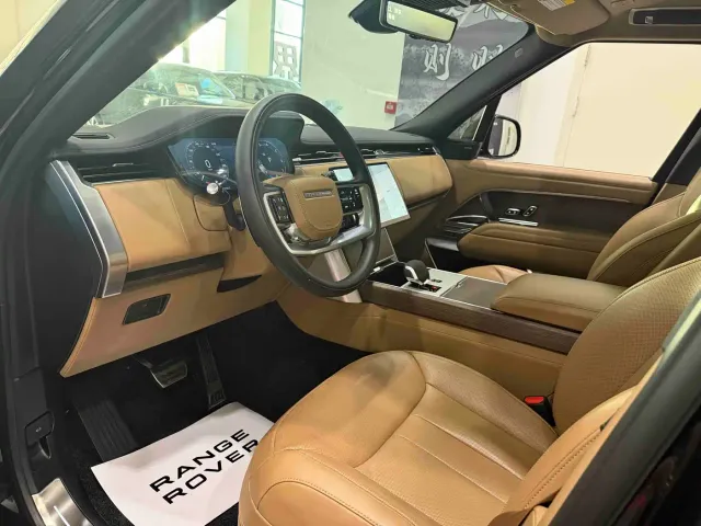 Land Rover Range Rover — Фото автомобиля 7