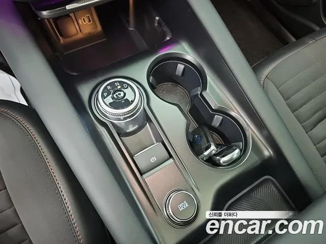 Ford Explorer 6th Gen — Фото автомобиля 9