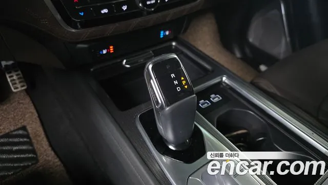 KG_Mobility_Ssangyong Rexton All Rexton Дизель 2.2 4WD — Фото автомобиля 9