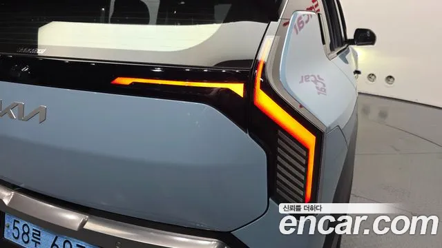 Kia EV3 — Фото автомобиля 8