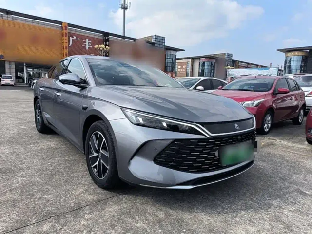 BYD Qin L — Фото автомобиля 3