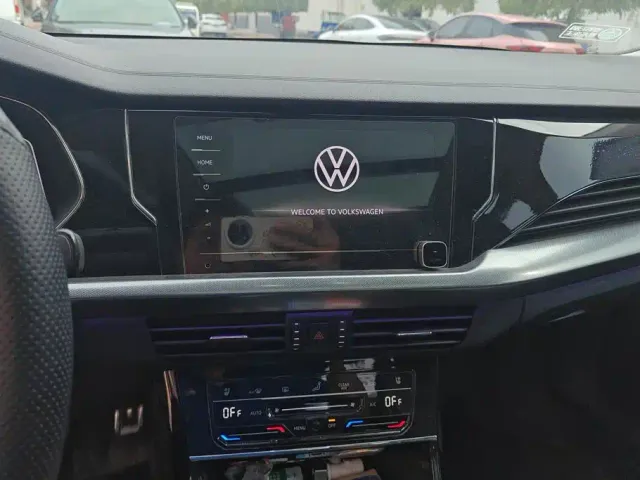 Volkswagen Passat — Фото автомобиля 13