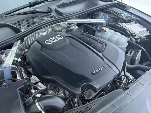 Audi A4L — Фото автомобиля 22