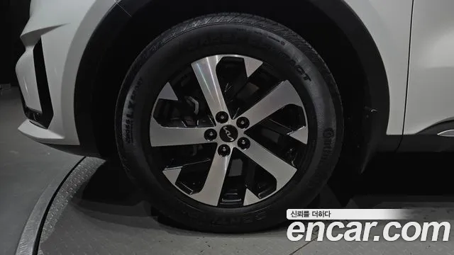 Kia Sorento Sorento 4-е поколение Бензин 2.5T 2WD — Фото автомобиля 3