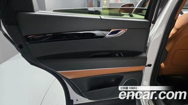 Genesis GV80 — Фото автомобиля 14